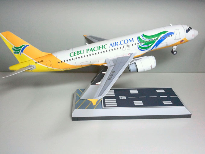 Airbus A320 Cebu Pacific with Landing Gears Kit